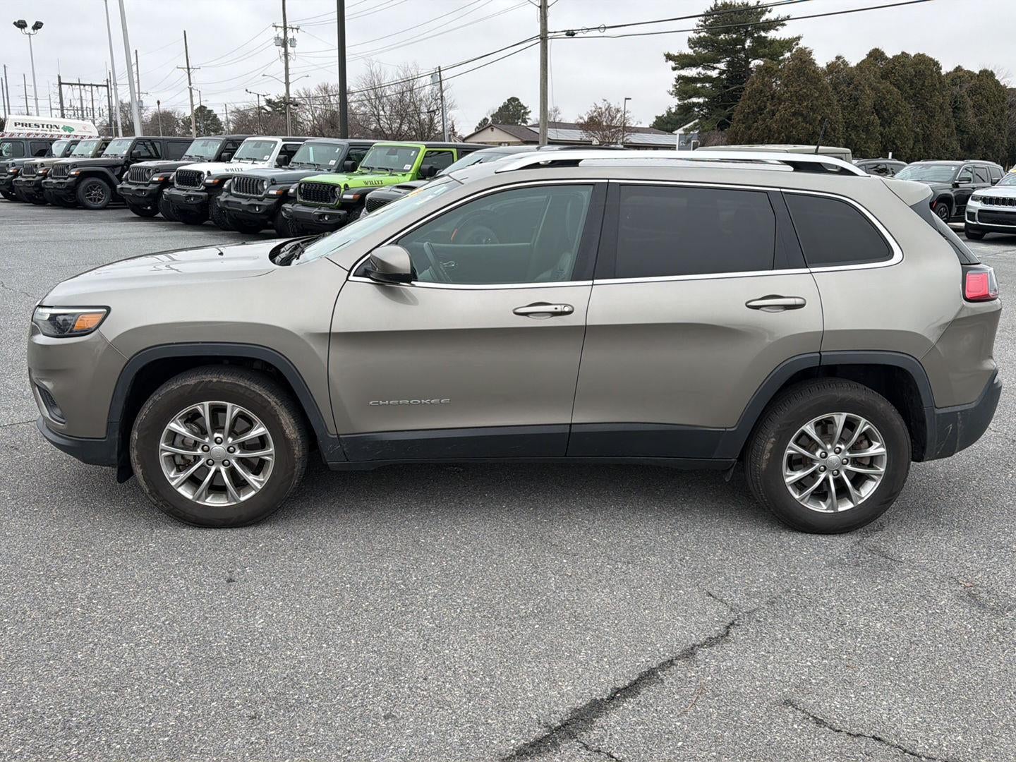 2019 Jeep Cherokee Latitude Plus
