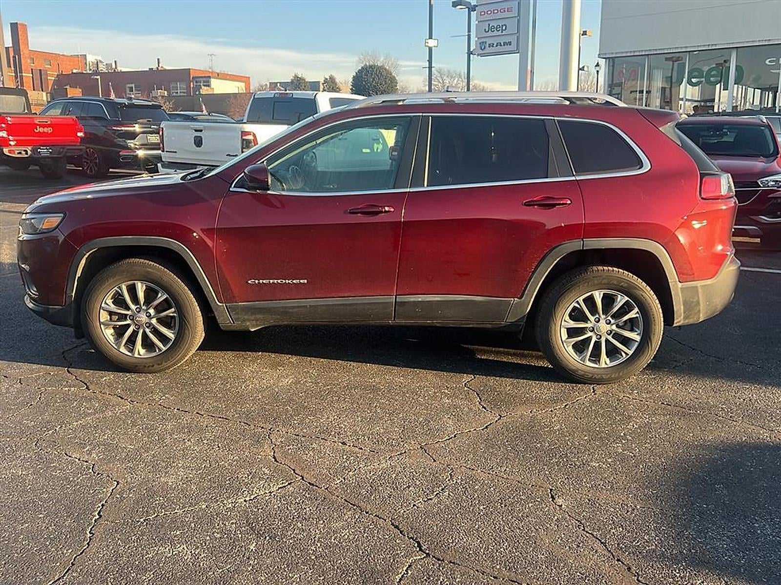 2019 Jeep Cherokee Latitude Plus
