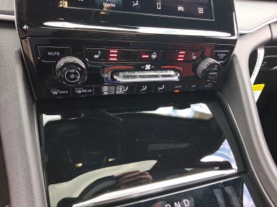 2026 Jeep Grand Cherokee Laredo X