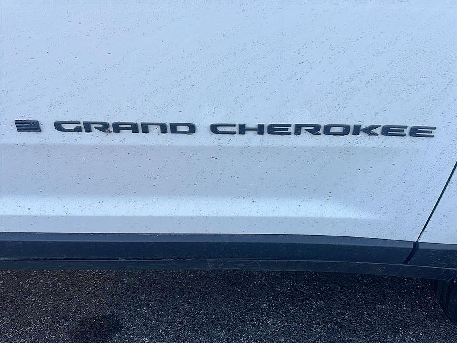 2025 Jeep GRAND CHEROKEE LARE