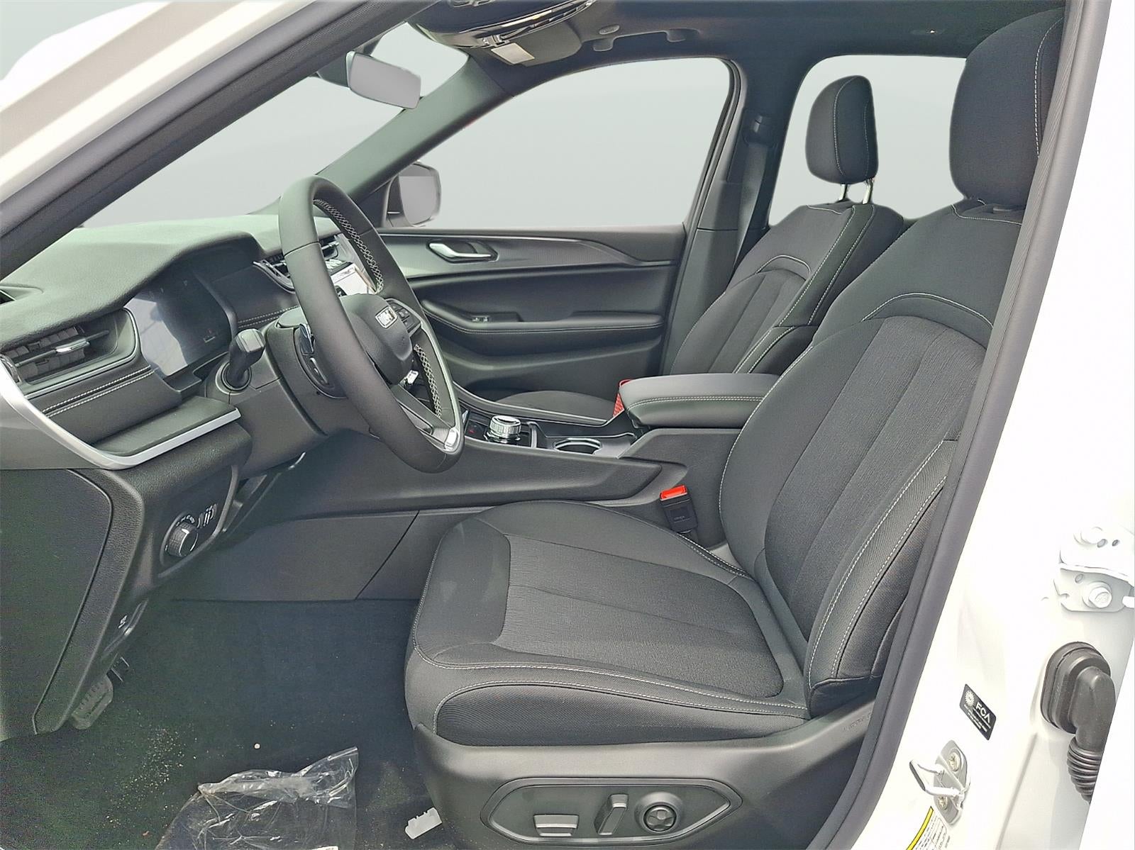 2026 Jeep Grand Cherokee Laredo X