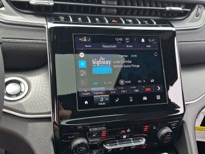 2026 Jeep Grand Cherokee Laredo X