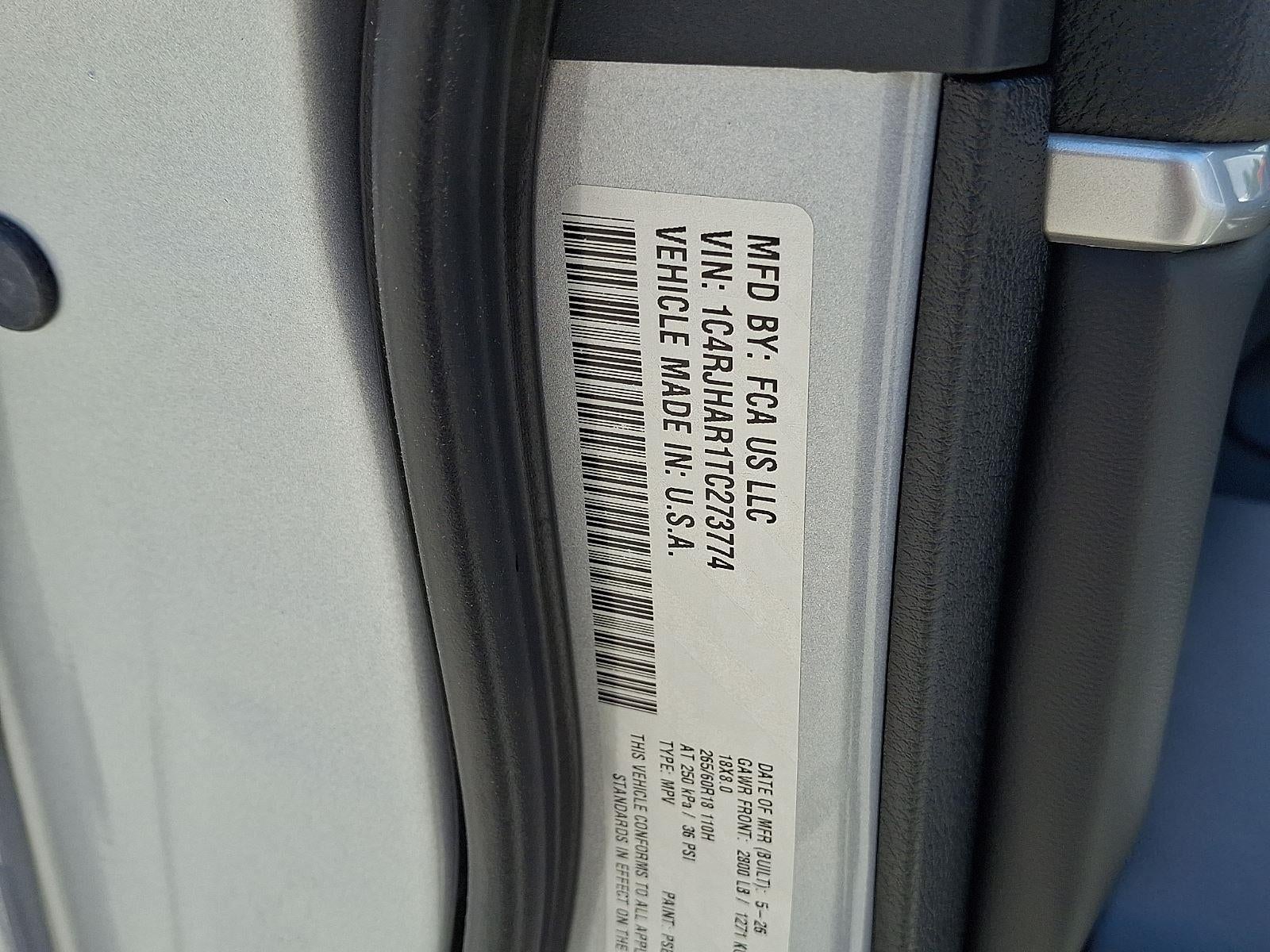 2026 Jeep Grand Cherokee Laredo Altitude