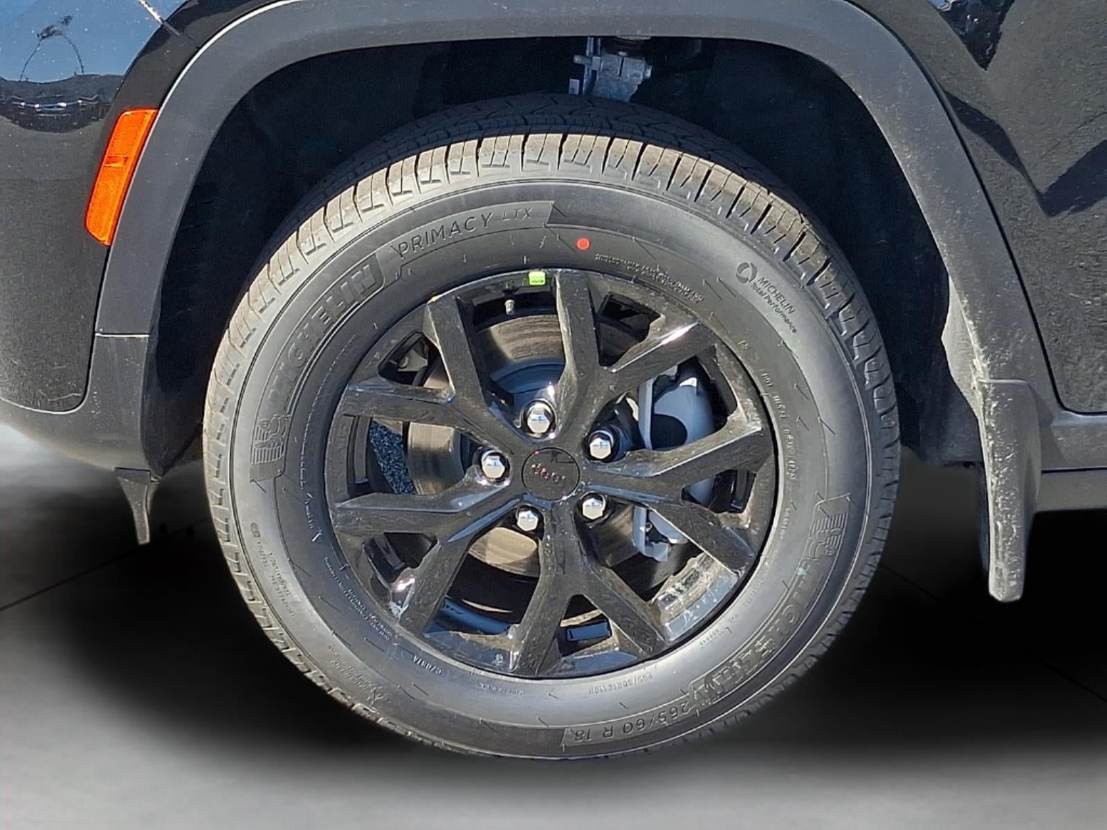 2026 Jeep Grand Cherokee Laredo Altitude