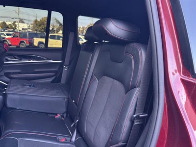 2022 Jeep GRAND CHEROKEE TRLHWK