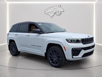 2026 Jeep Grand Cherokee Summit
