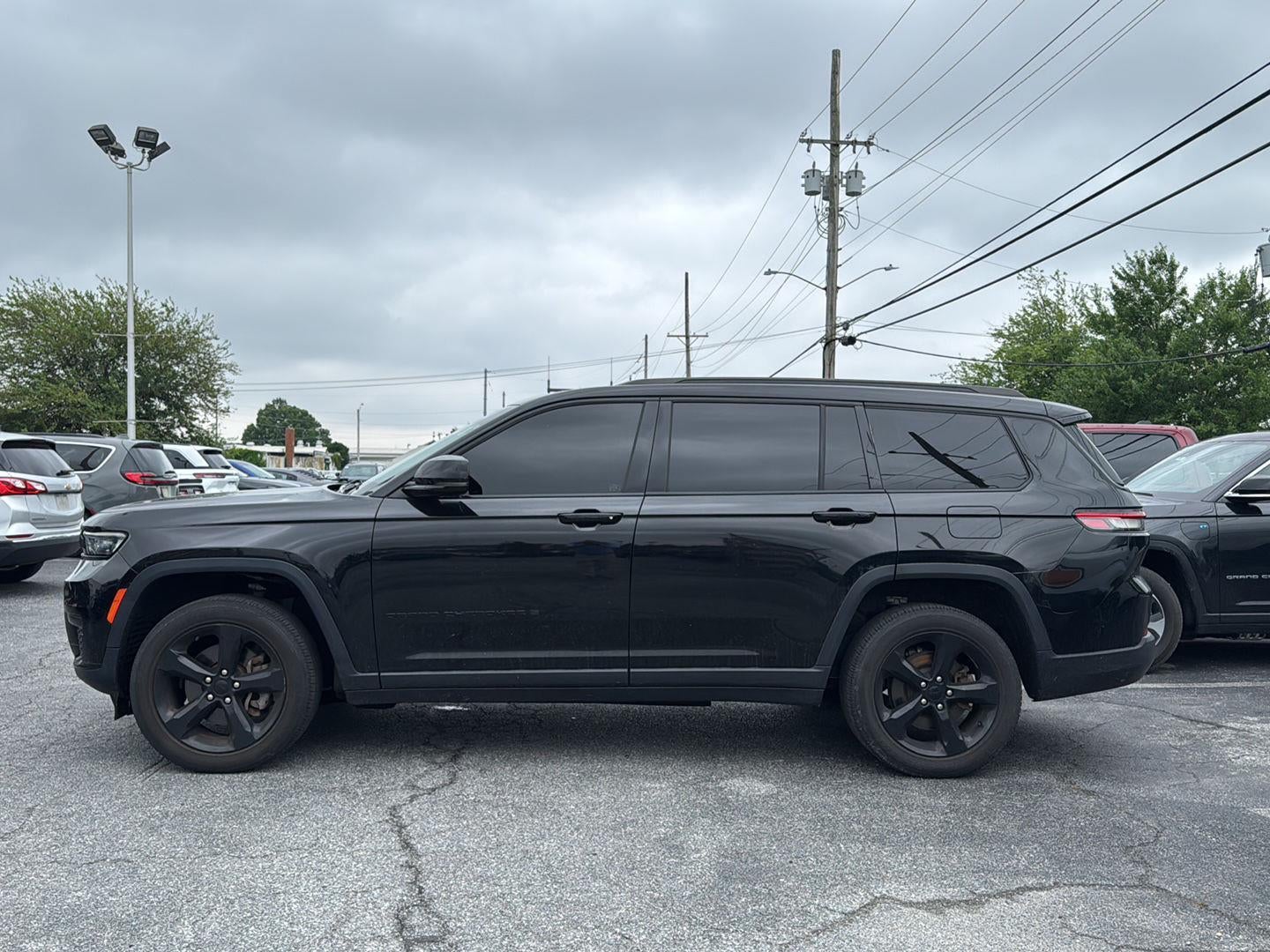 2023 Jeep GRAND CHEROKEE L Altitude