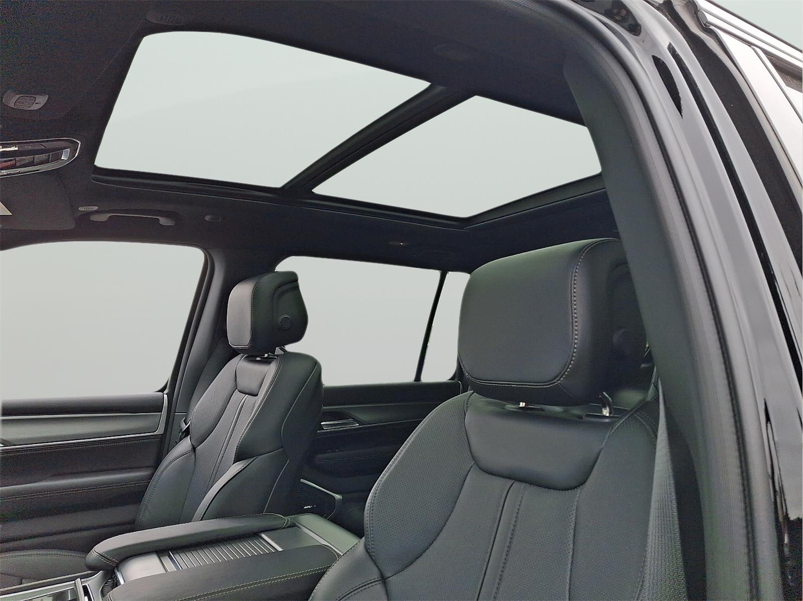 2026 Jeep Grand Wagoneer Upland