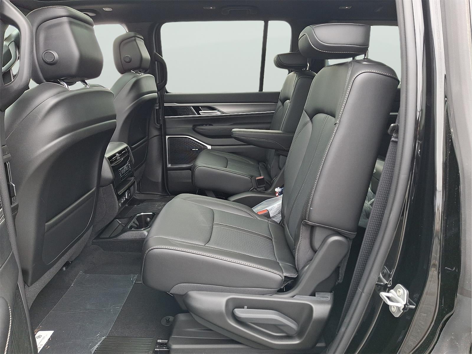 2026 Jeep Grand Wagoneer Upland