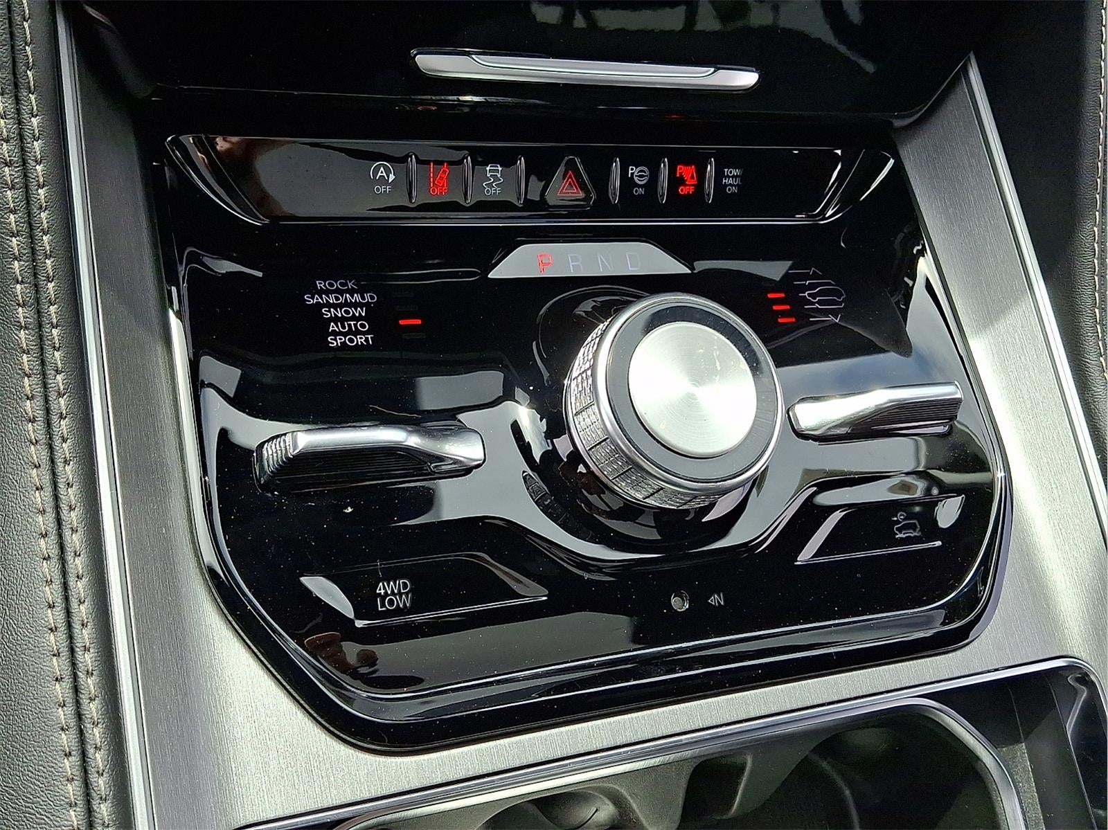 2026 Jeep Grand Wagoneer Upland