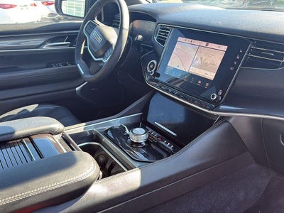 2023 Jeep Wagoneer BASE