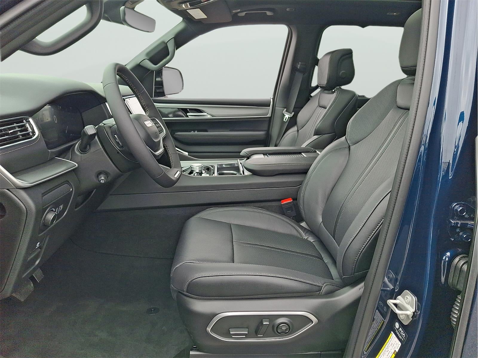 2026 Jeep Grand Wagoneer Limited Reserve