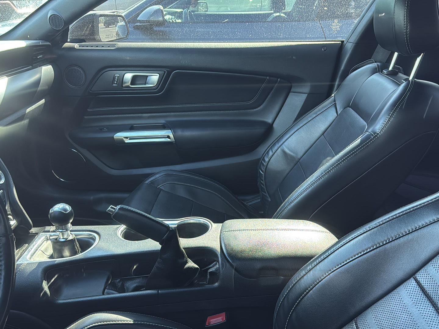 2021 Ford MUSTANG GT