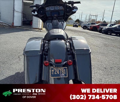 2022 HARLEY DAVIDSON STREET GLIDE Base