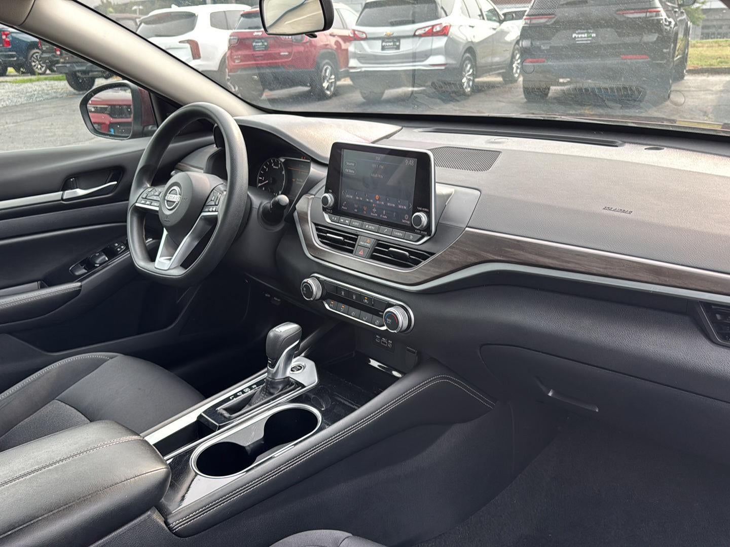 2023 Nissan Altima 2.5 SV