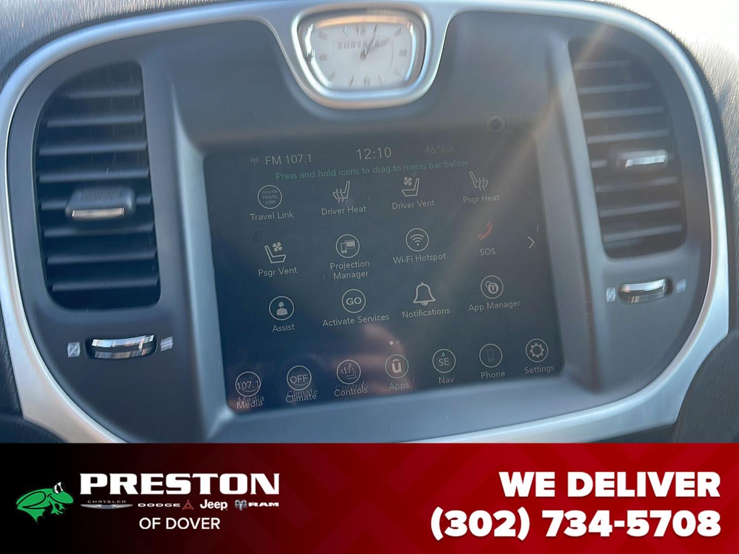 2023 Chrysler 300 300 Touring L