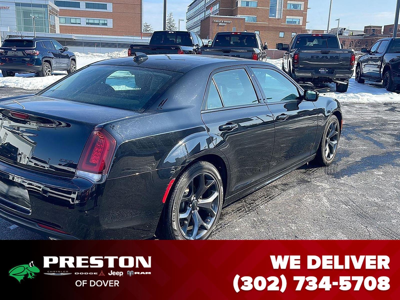 2023 Chrysler 300 300 Touring L