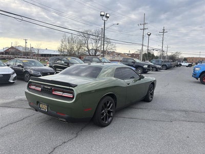 2021 Dodge Challenger SXT