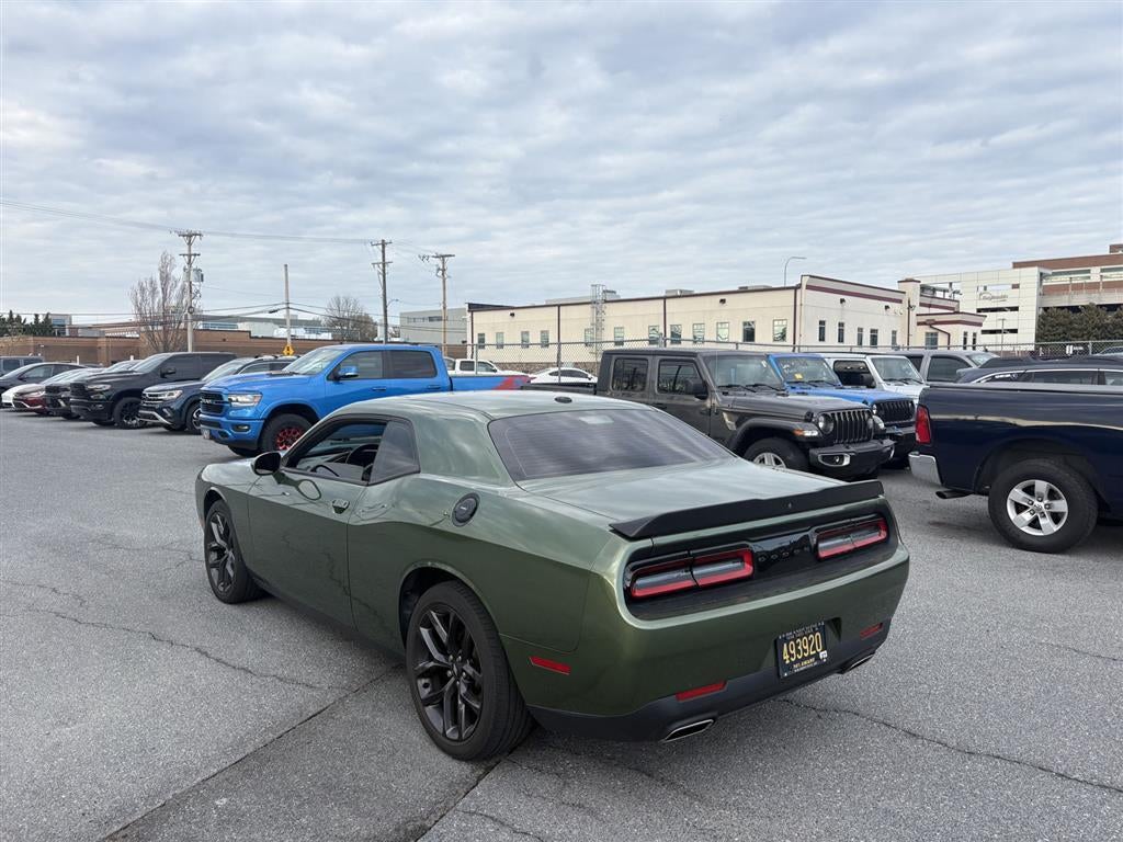 2021 Dodge Challenger SXT