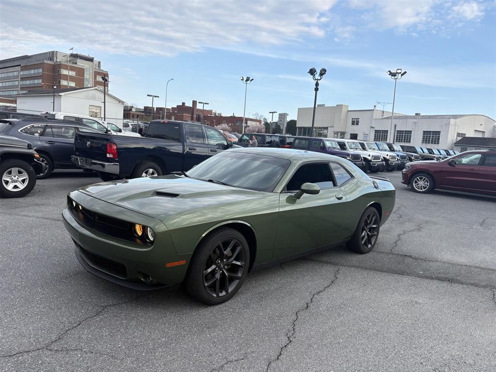 2021 Dodge Challenger SXT