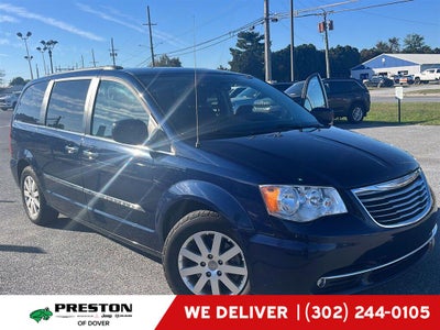 2015 Chrysler TOWN & COUNTRY TOUR