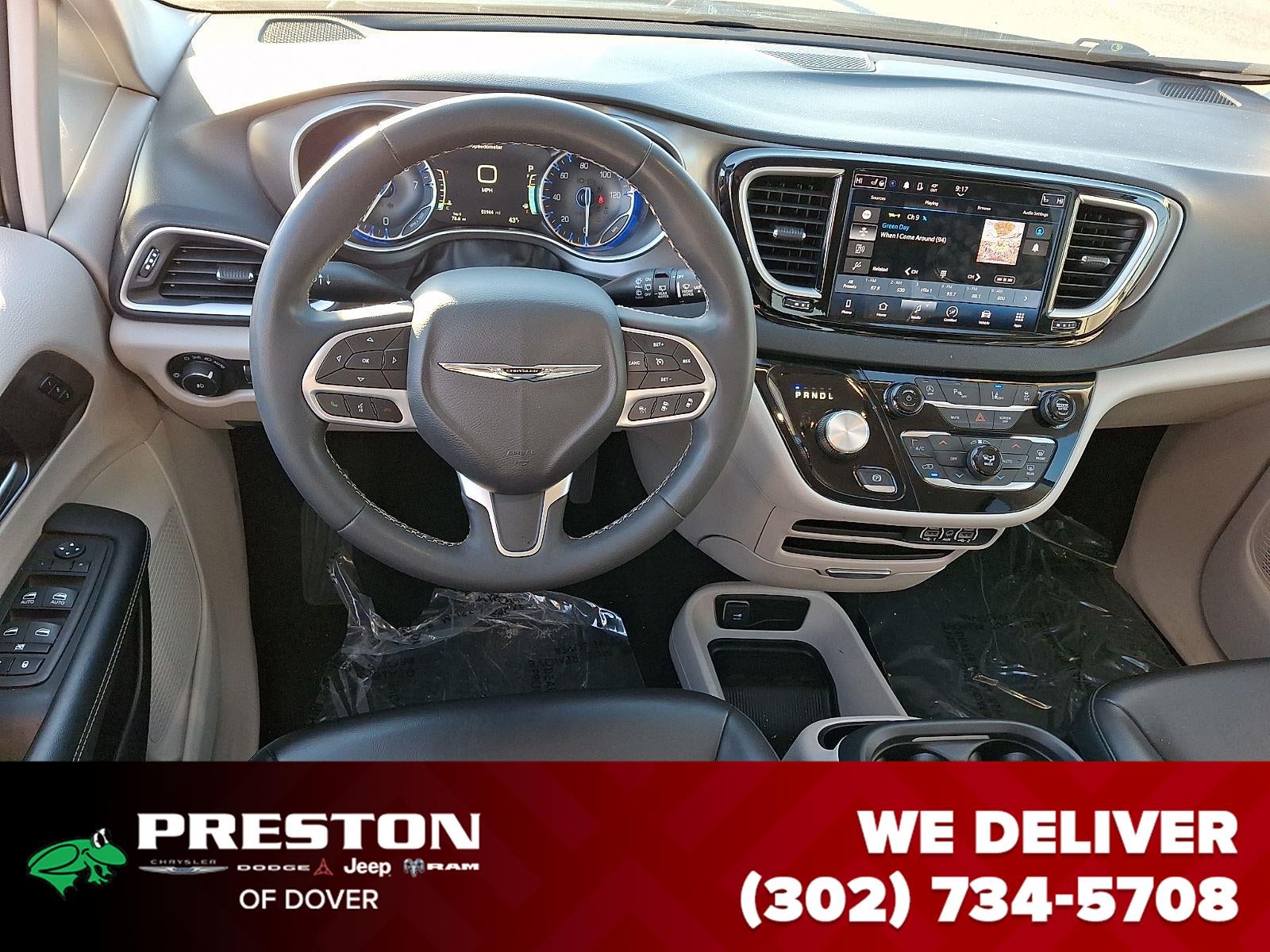 2023 Chrysler Pacifica Touring L