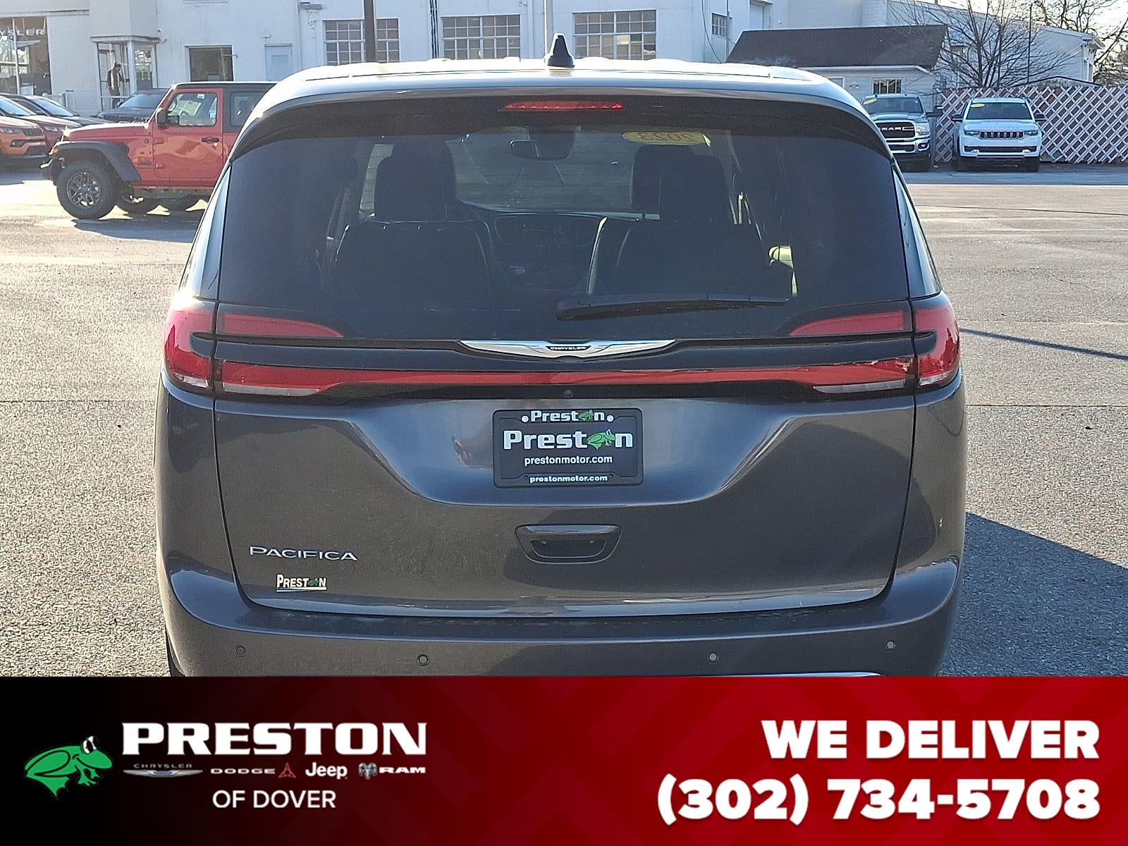 2023 Chrysler Pacifica Touring L
