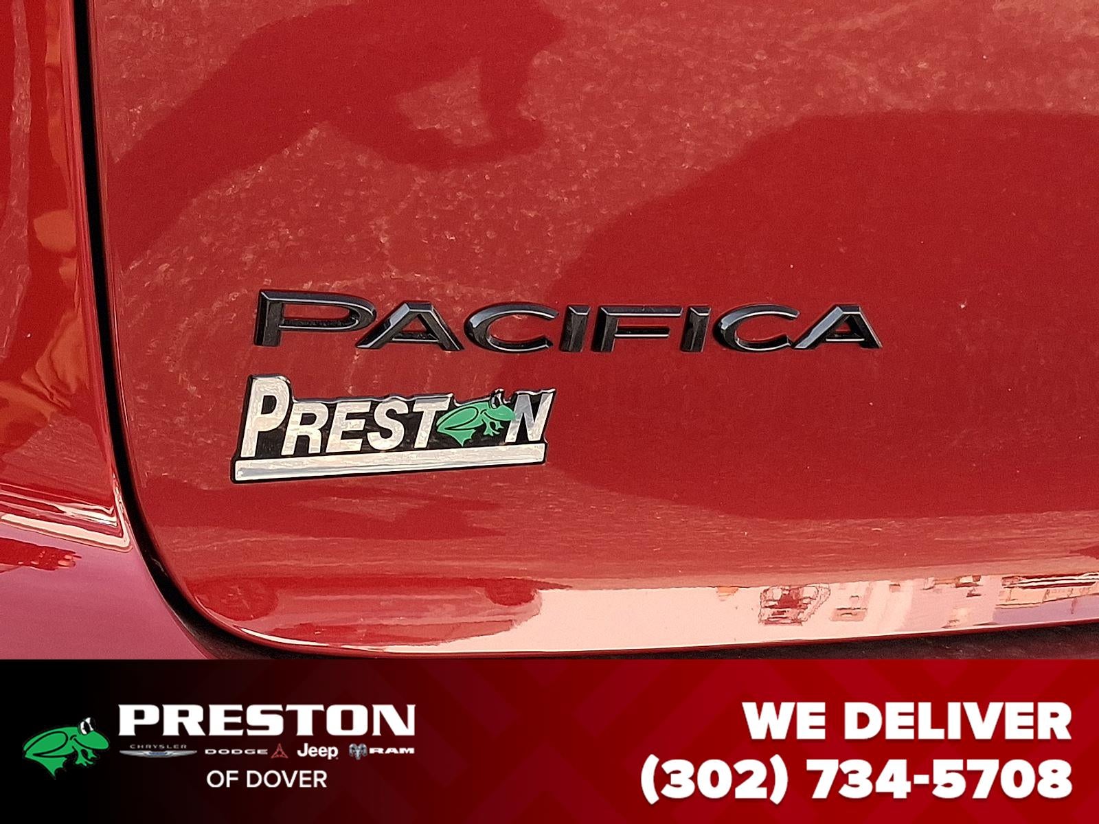 2026 Chrysler Pacifica Select