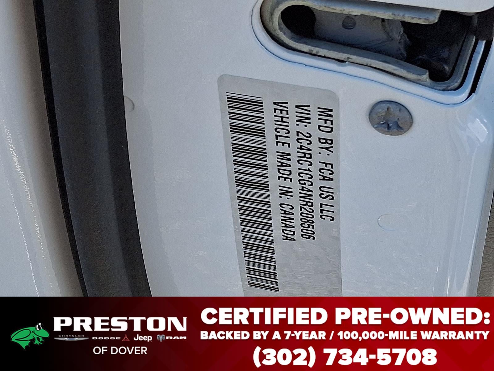 2022 Chrysler Voyager LX