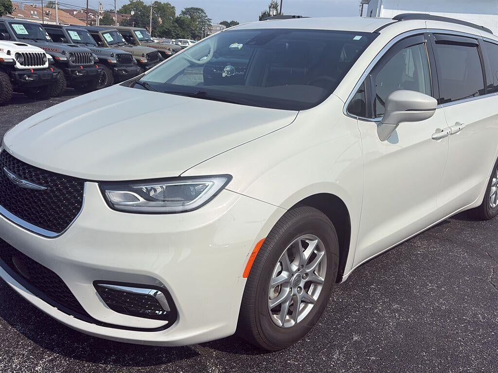 2021 Chrysler Pacifica Touring