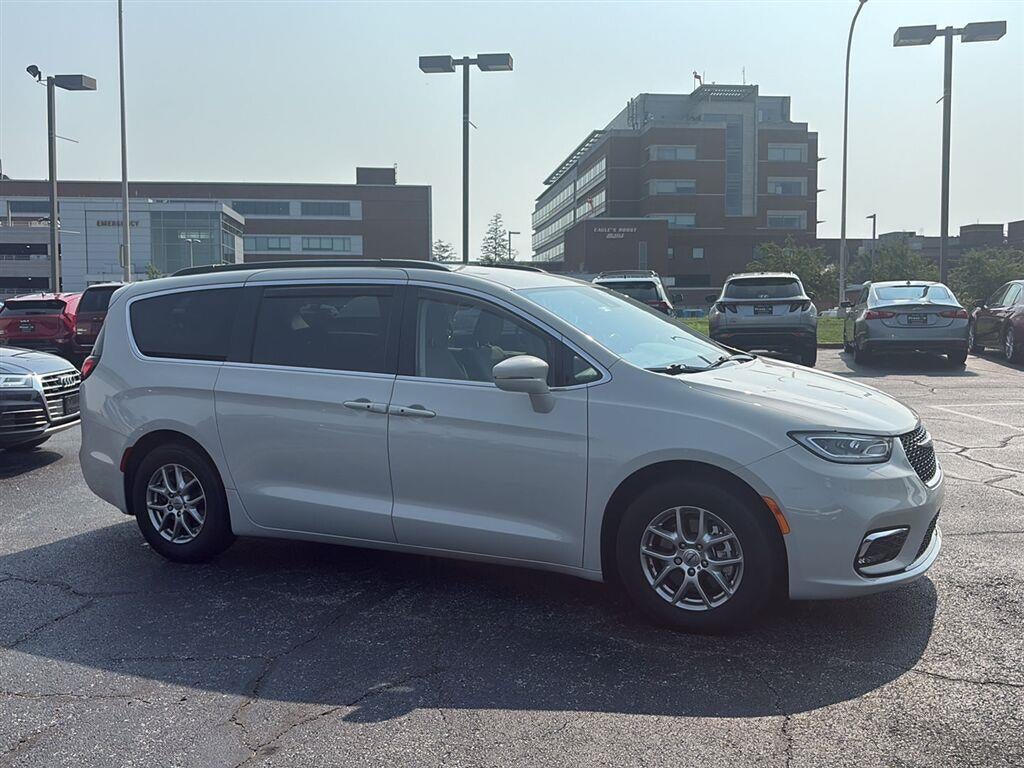 2021 Chrysler Pacifica Touring