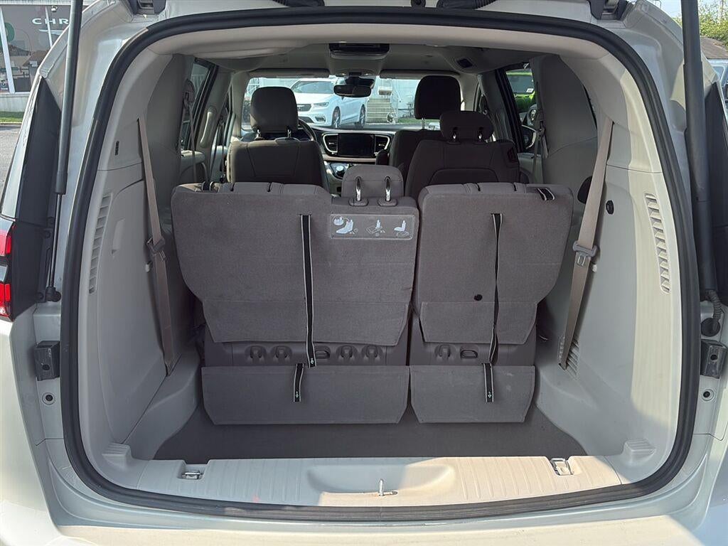 2021 Chrysler Pacifica Touring