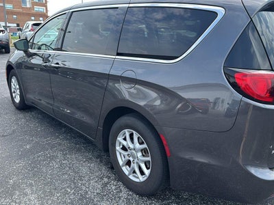 2020 Chrysler Pacifica Touring
