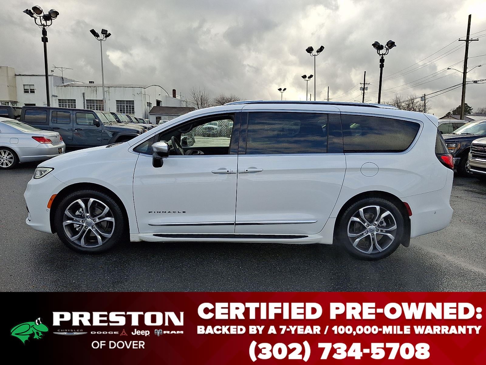 2025 Chrysler Pacifica Pinnacle