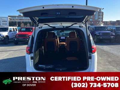 2025 Chrysler Pacifica Pinnacle