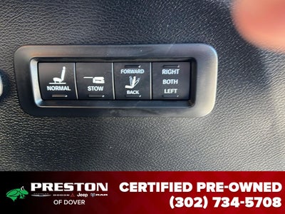 2025 Chrysler Pacifica Pinnacle