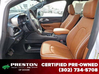 2025 Chrysler Pacifica Pinnacle