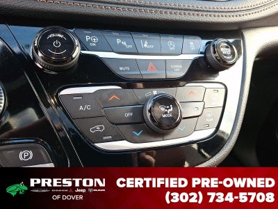 2025 Chrysler Pacifica Pinnacle