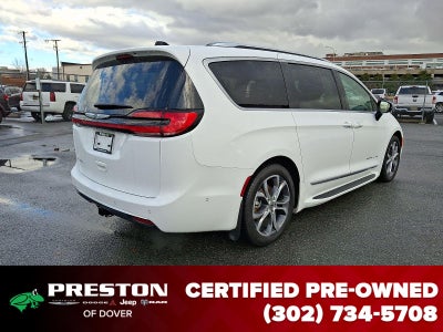 2025 Chrysler Pacifica Pinnacle