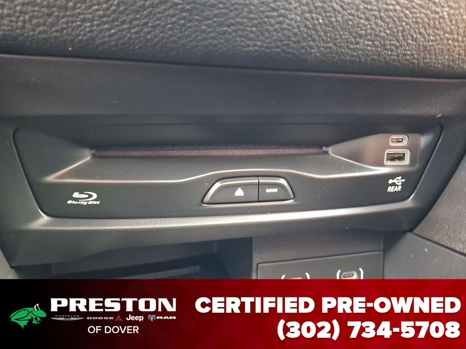 2025 Chrysler Pacifica Pinnacle