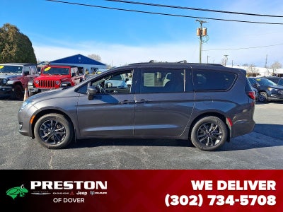 2020 Chrysler Pacifica Launch Edition