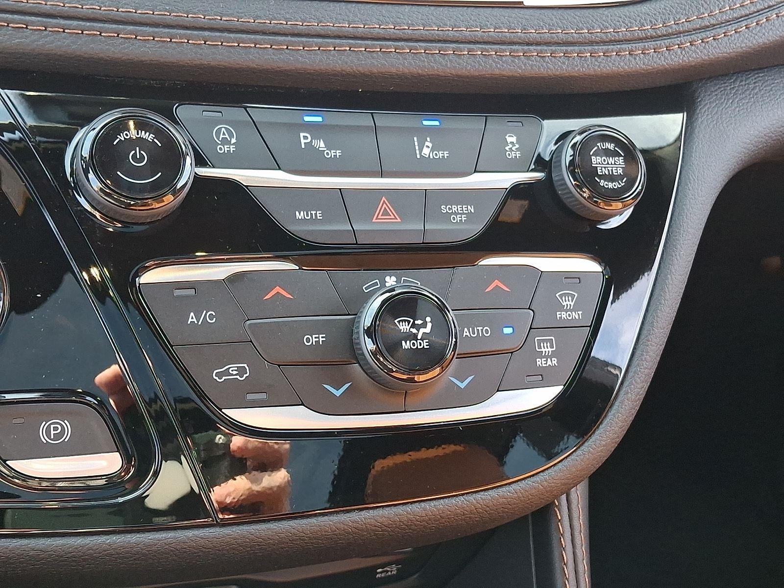 2026 Chrysler Pacifica Pinnacle