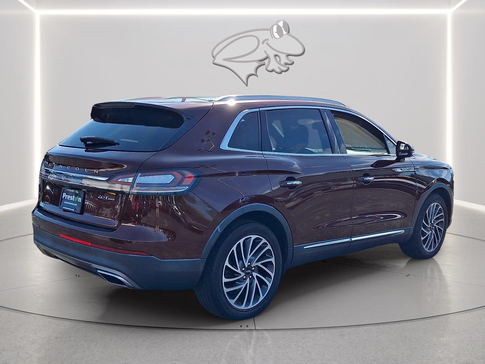 2020 Lincoln Nautilus Reserve