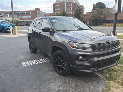 2023 Jeep Compass Altitude