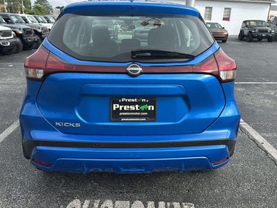 2025 Nissan Kicks Play S