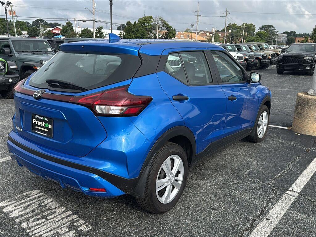 2025 Nissan Kicks Play S