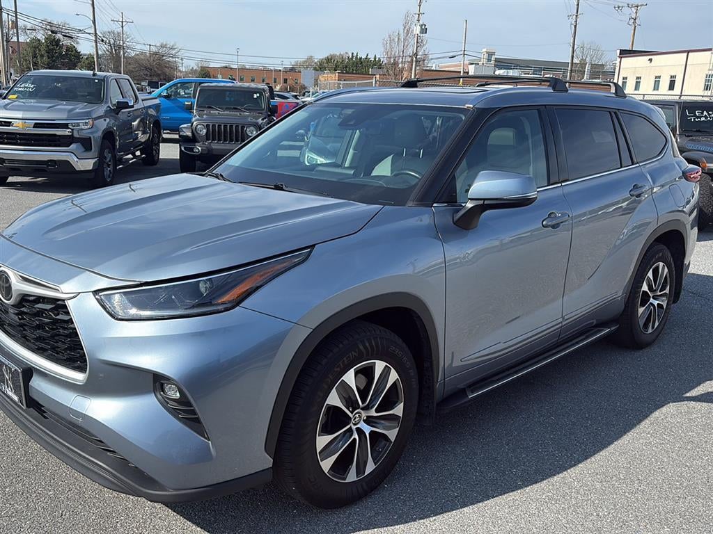 2021 Toyota Highlander XLE