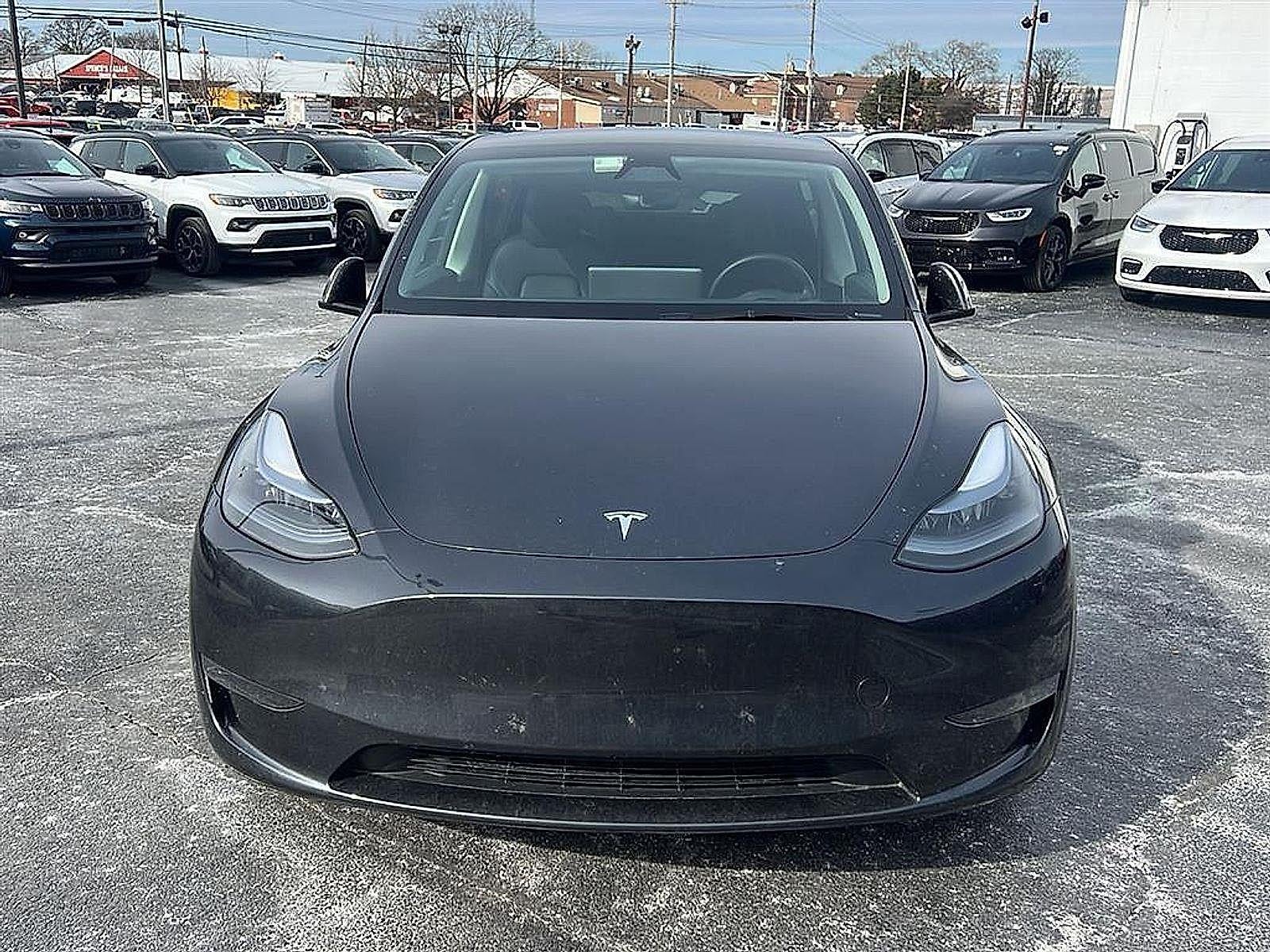 2024 Tesla Model Y Long Range