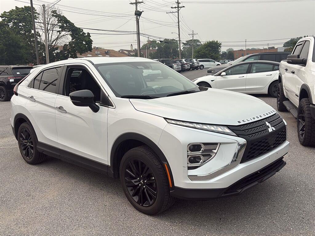 2023 Mitsubishi Eclipse Cross LE