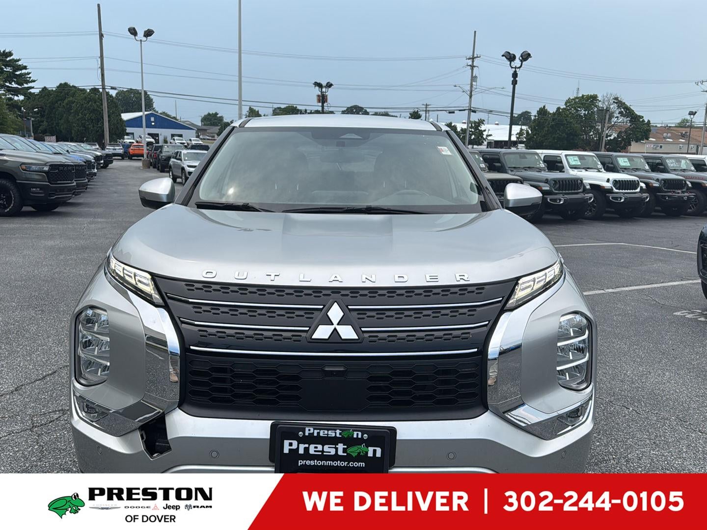 2022 Mitsubishi Outlander SE